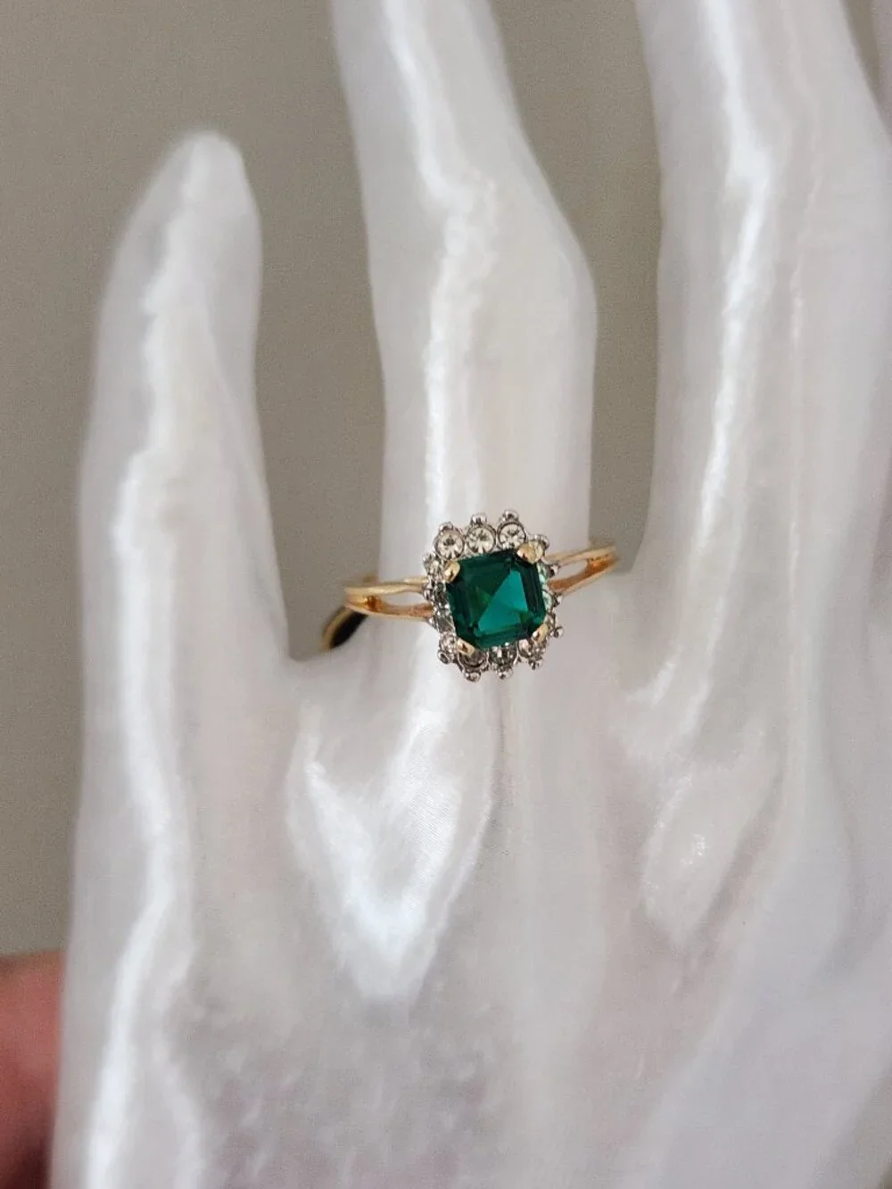 ORION Green Rhinestone Gold Tone Cocktail Ring
